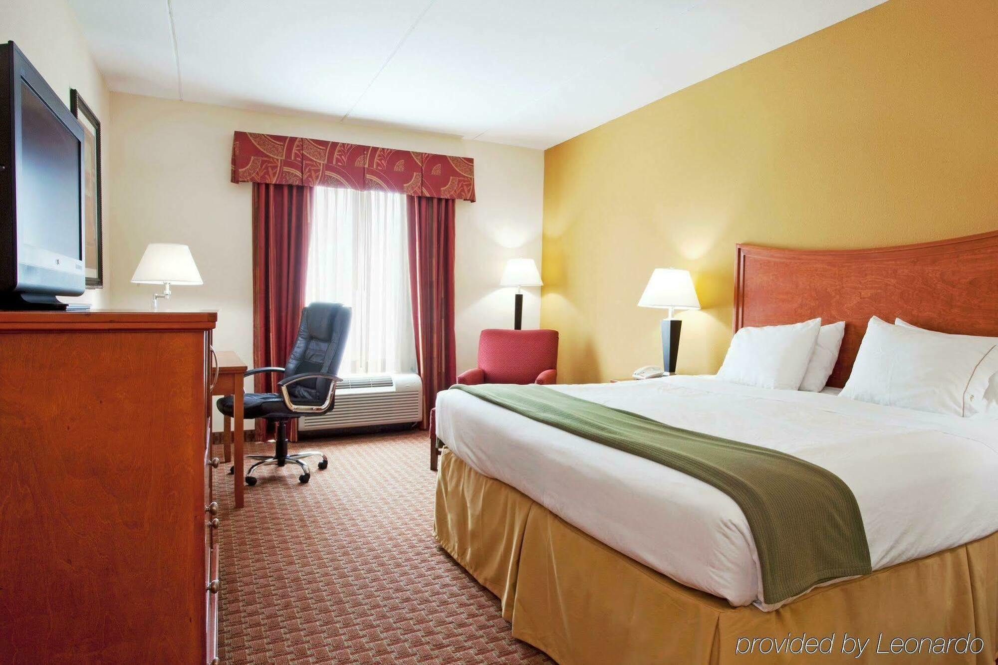 Holiday Inn Express Hotel & Suites Jacksonville North-Fernandina By Ihg Yulee Habitación foto